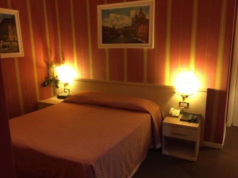 B&B Prestige Rome Exterior photo